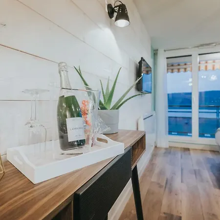 Apartment Le Charme Des 2 Lacs *