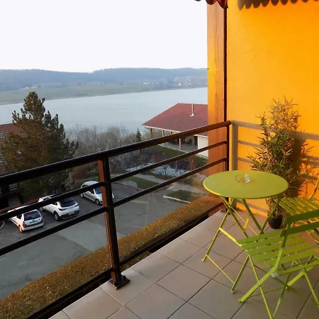 Apartment Le Charme Des 2 Lacs